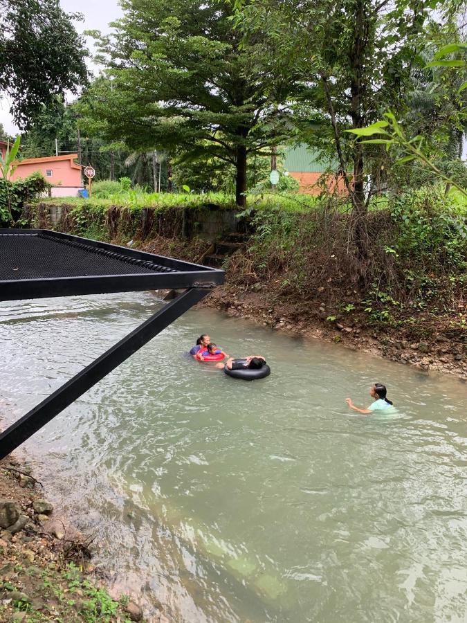 Somrudee Resort Nakhon Nayok Bagian luar foto